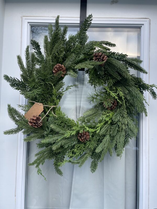 Simple Mixed Greenery w/ Pinecones 16 inch